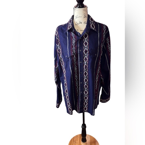 Wrangler Blue Geometric Western Shirt - Picture 1 of 3